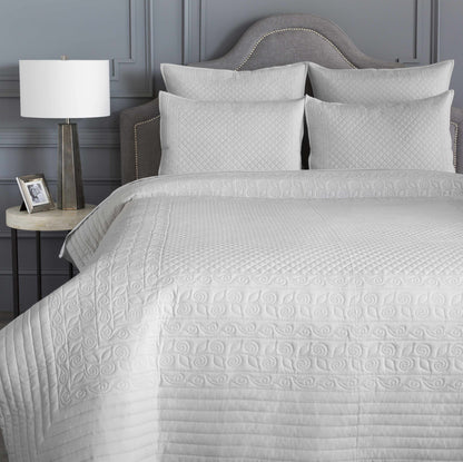 Sallisaw Light Slate Bedding Set - Clearance