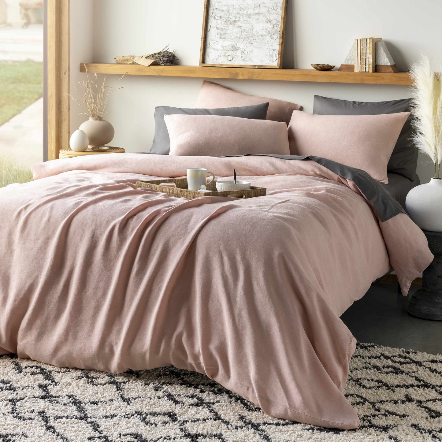 Estaca Blush Linen Bedding - Clearance